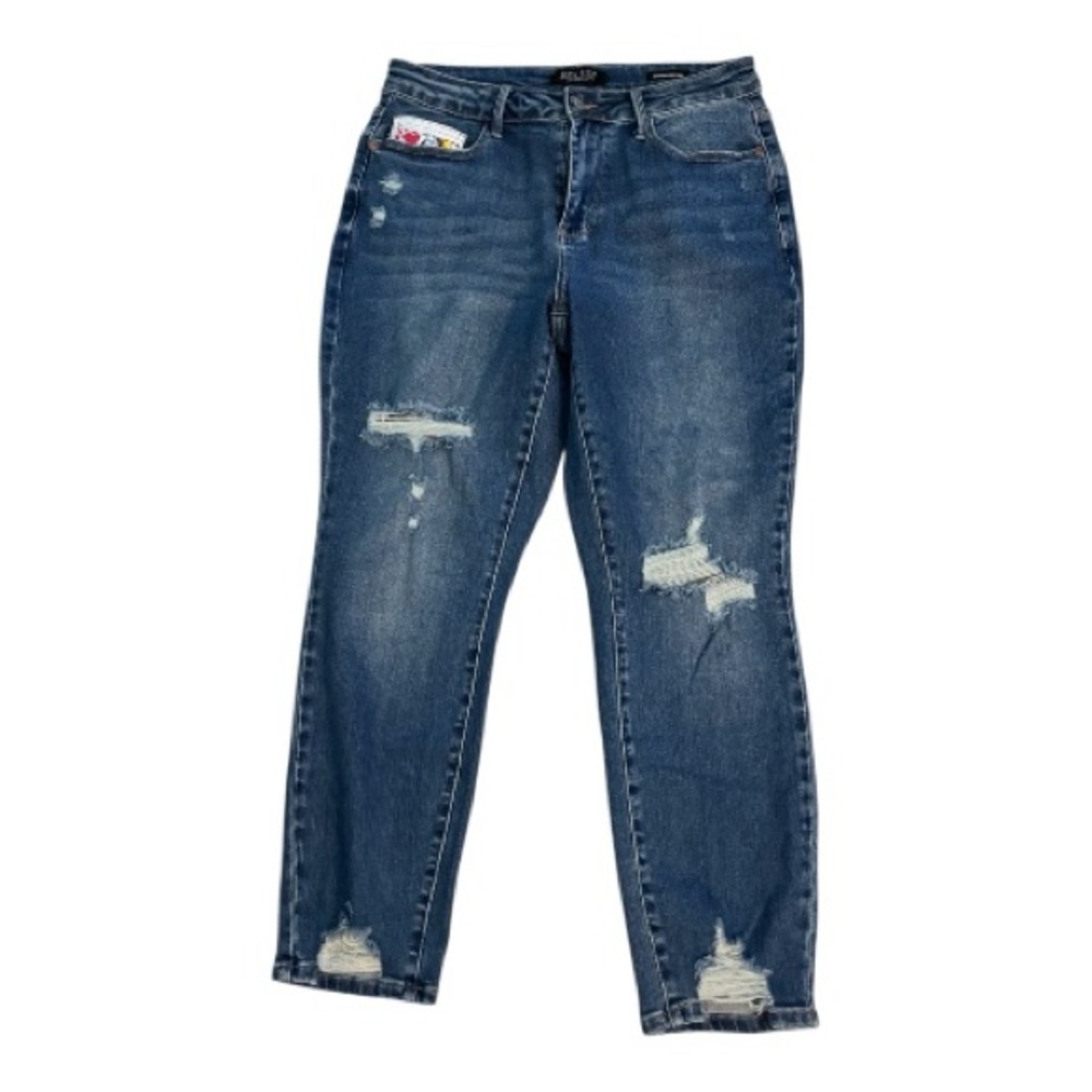 Judy Blue Distressed Boyfriend Jeans in Blue